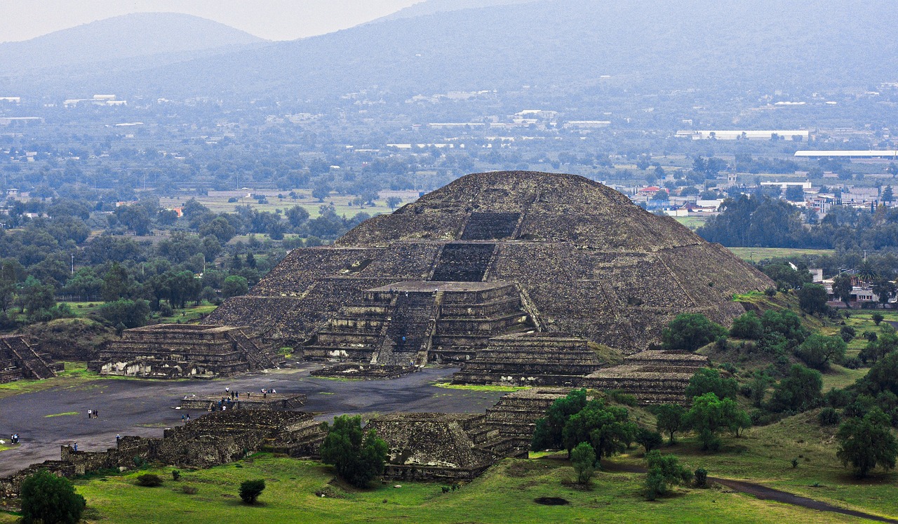 The Influence of Ancient Mesoamerican Civilizations on Culture